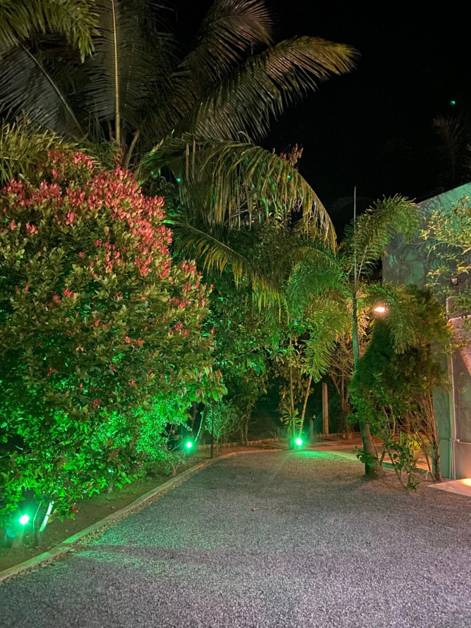 Hotel The Dale Mirissa Exterior foto